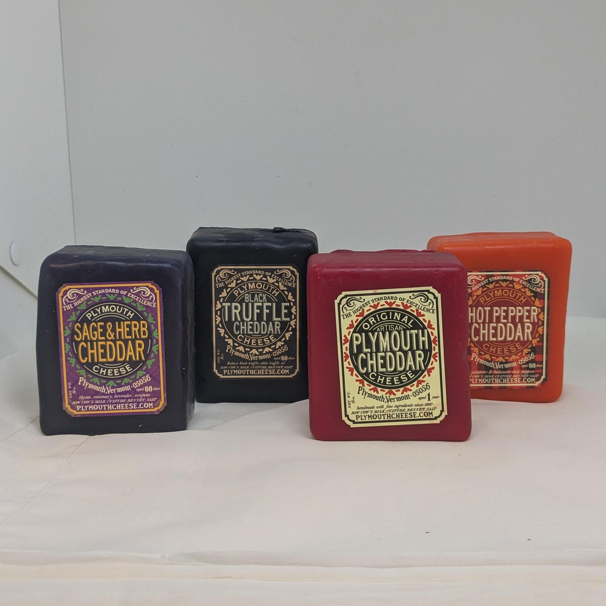 Plymouth Cheese 8 oz waxed bars